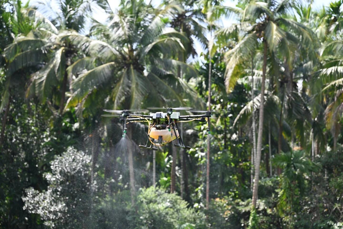 Drones get smarter for large farm holdings